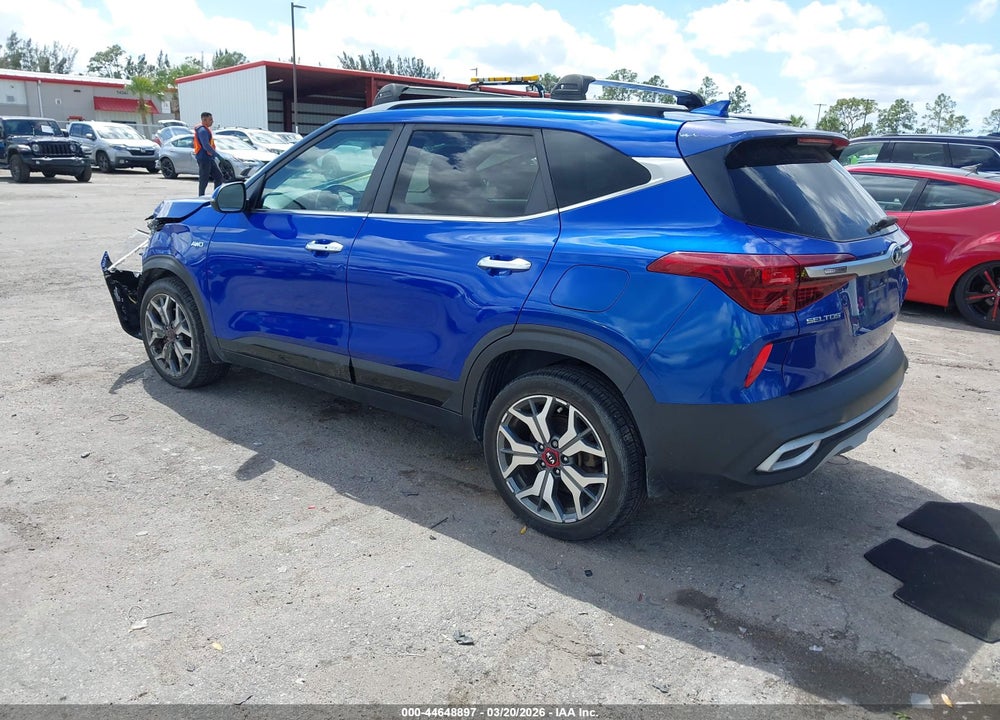 2021 KIA SELTOS SX TURBO VIN: KNDETCA24M7108472