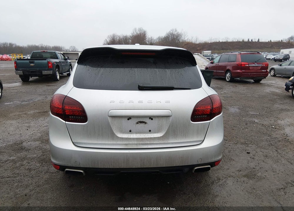 2012 PORSCHE CAYENNE VIN: WP1AA2A20CLA11434