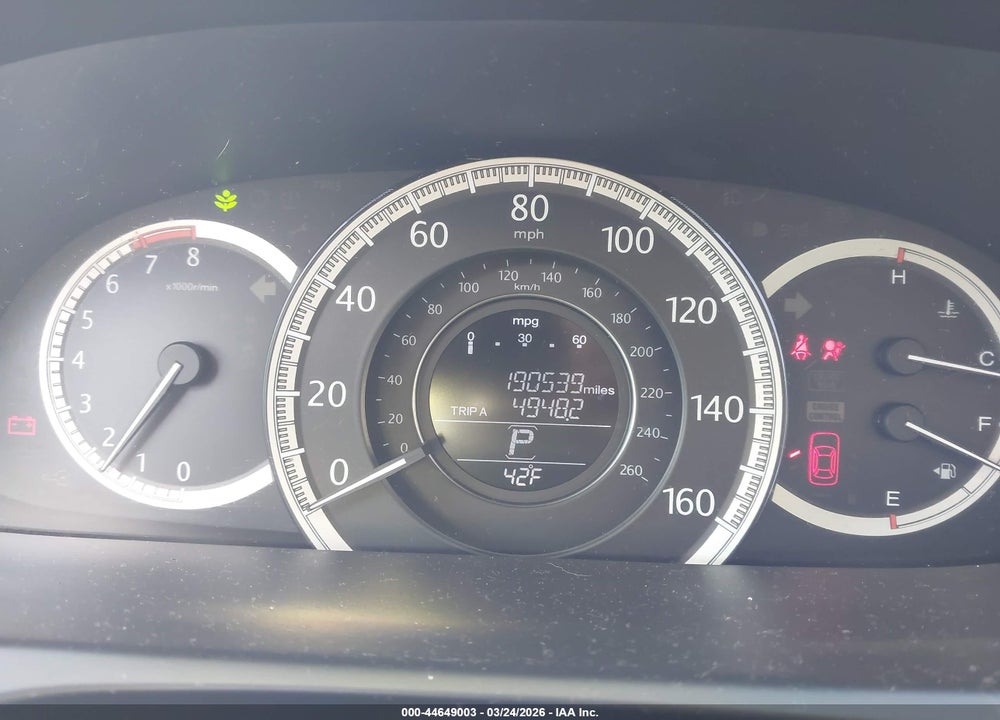 2015 HONDA ACCORD LX VIN: 1HGCR2F35FA243307