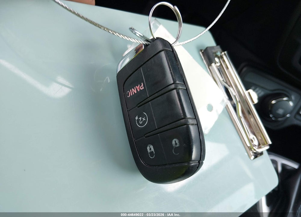 2018 JEEP RENEGADE LATITUDE 4X4 VIN: ZACCJBBB9JPH99986