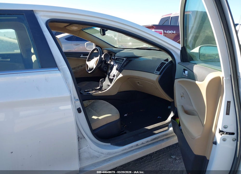 2012 HYUNDAI SONATA GLS VIN: 5NPEB4AC9CH500567