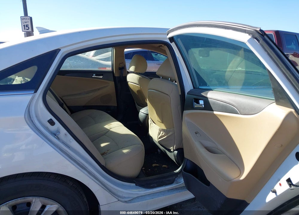 2012 HYUNDAI SONATA GLS VIN: 5NPEB4AC9CH500567