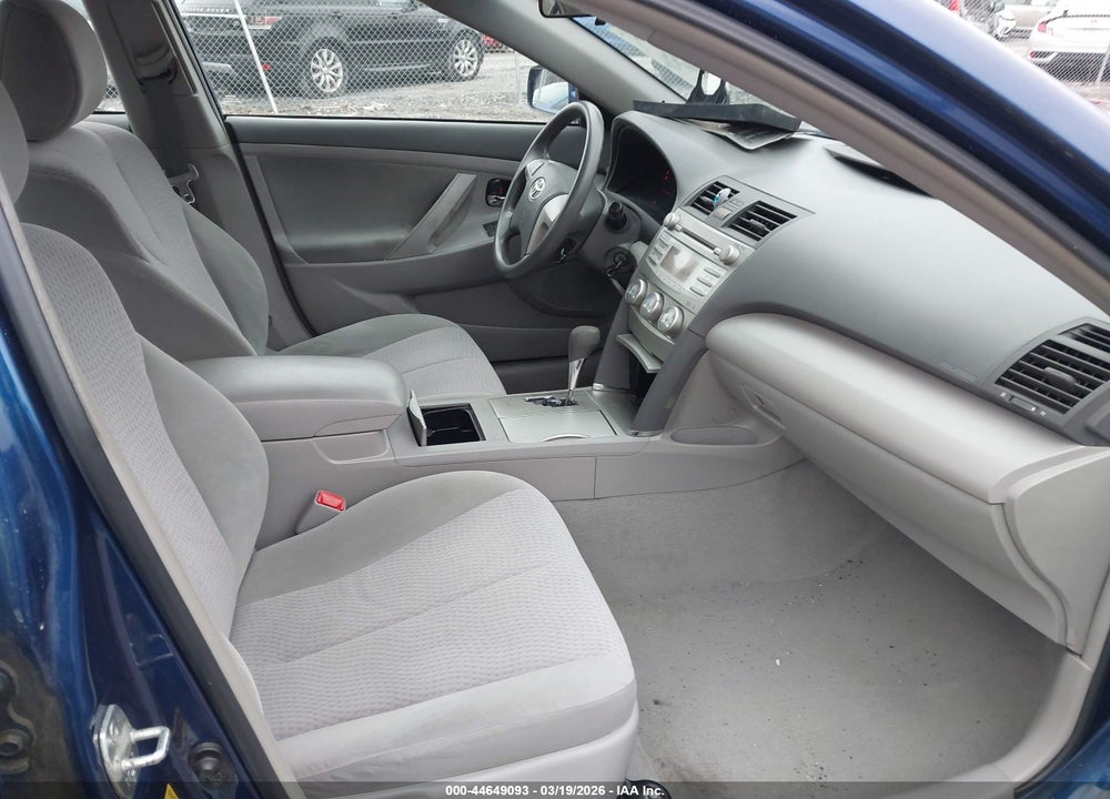 2011 TOYOTA CAMRY LE VIN: 4T1BF3EK8BU741815