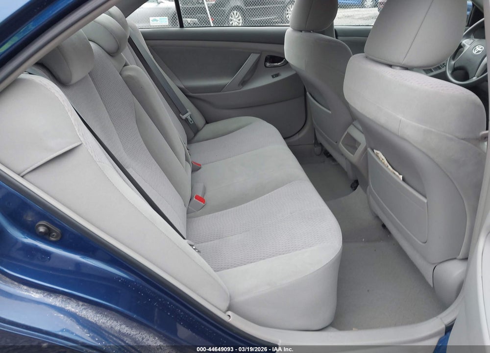 2011 TOYOTA CAMRY LE VIN: 4T1BF3EK8BU741815