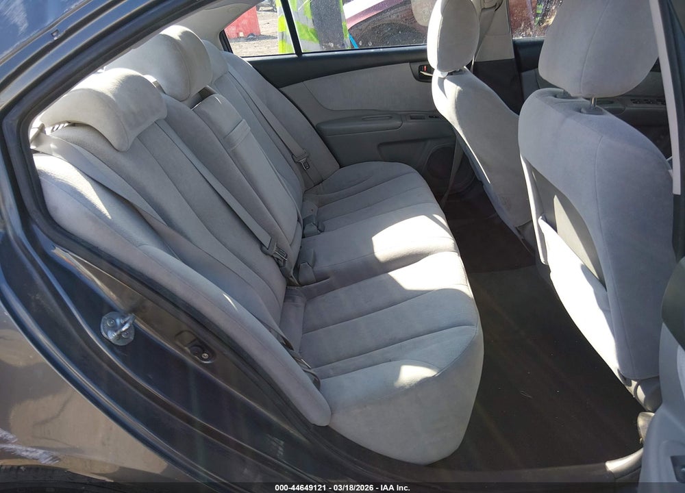 2009 KIA OPTIMA LX VIN: KNAGE228695361650