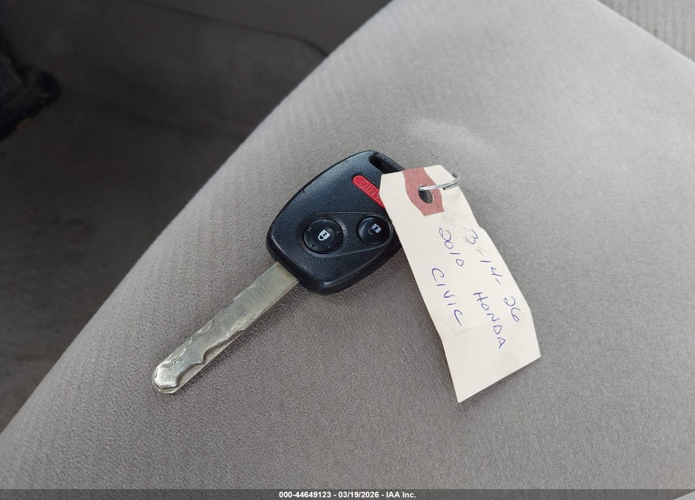 2010 HONDA CIVIC LX VIN: 2HGFA1F56AH505510
