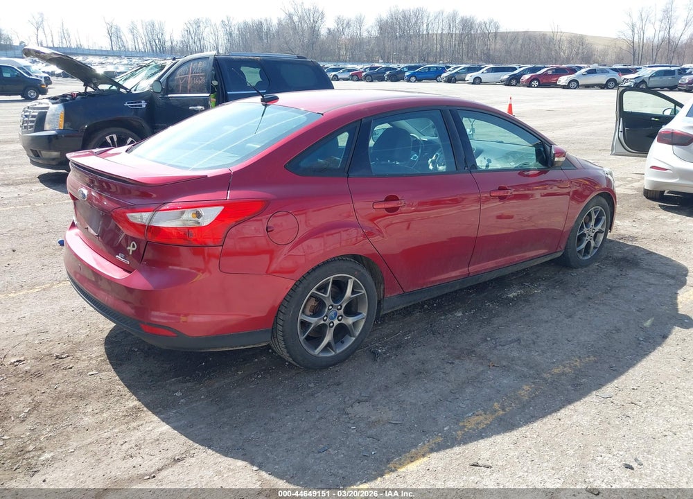 2014 FORD FOCUS SE VIN: 1FADP3F29EL117112