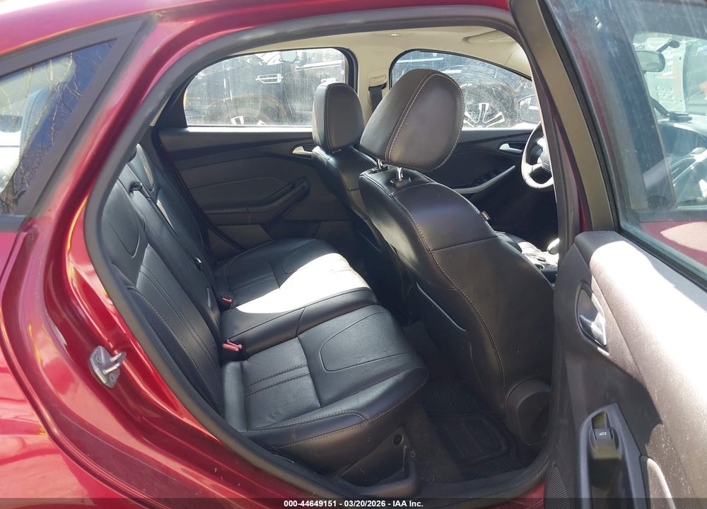 2014 FORD FOCUS SE VIN: 1FADP3F29EL117112