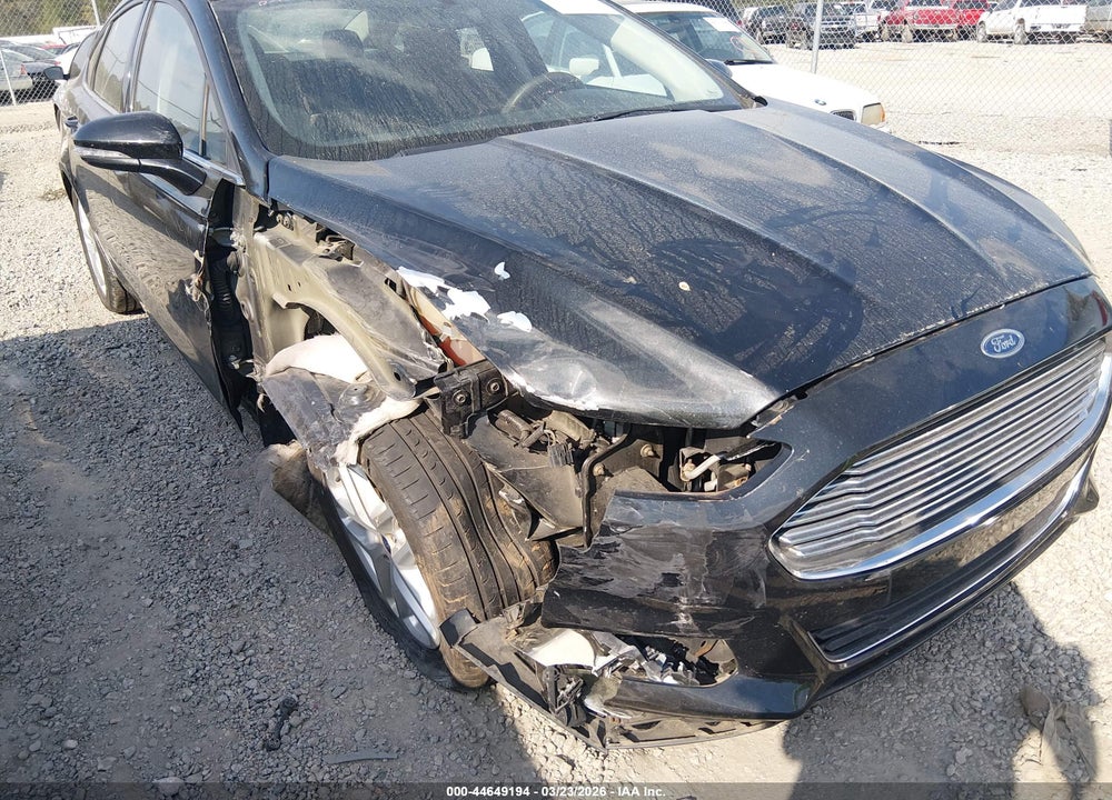 2015 FORD FUSION SE VIN: 3FA6P0H7XFR208621