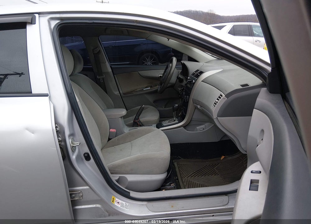 2010 TOYOTA COROLLA LE VIN: 1NXBU4EE3AZ308309