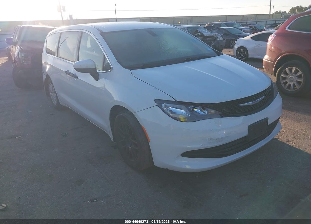 2018 CHRYSLER PACIFICA L VIN: 2C4RC1AG7JR237270