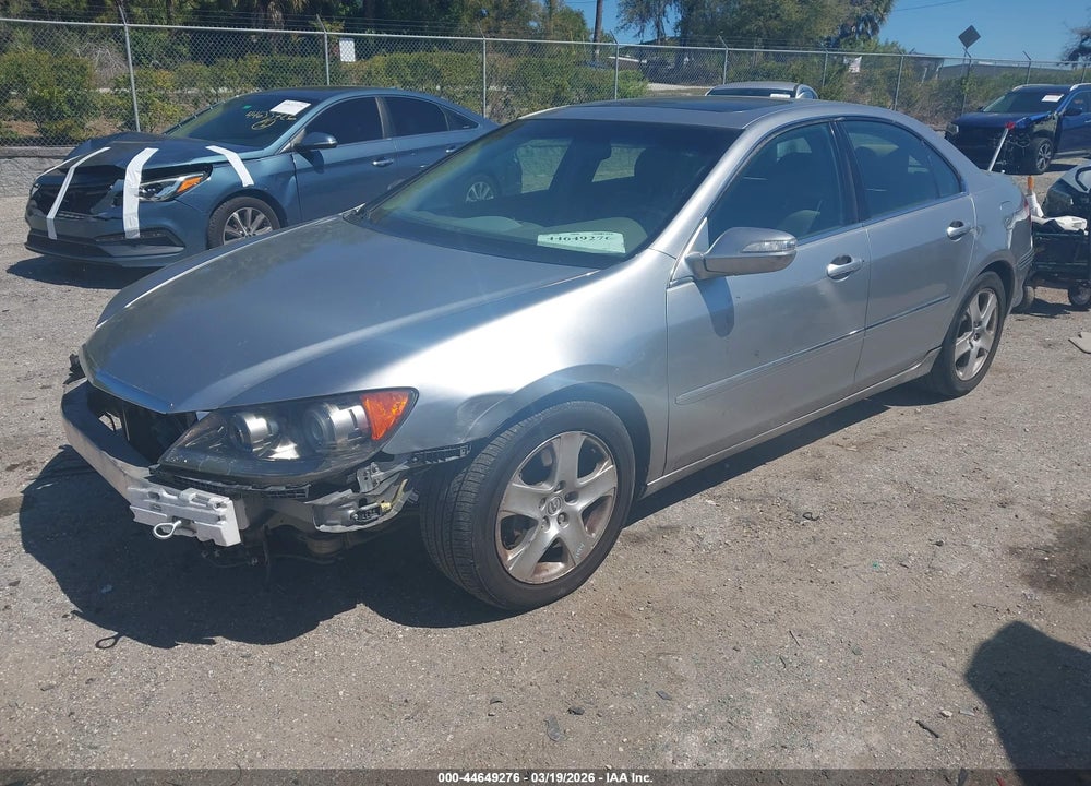 2008 ACURA RL VIN: JH4KB16578C003739