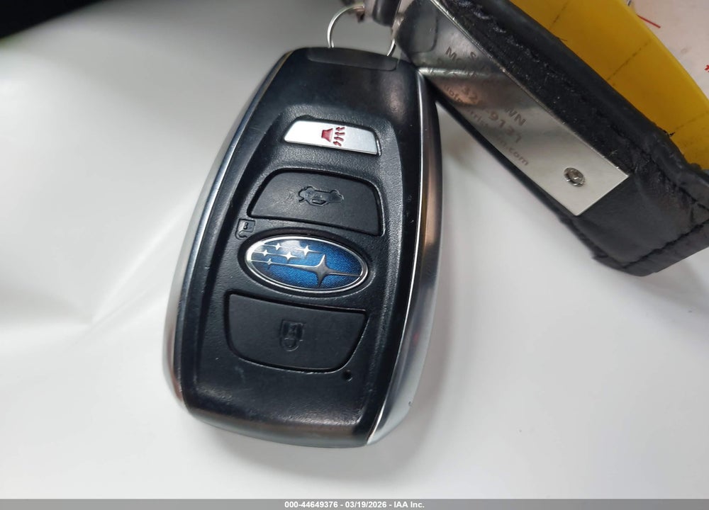 2020 SUBARU CROSSTREK PREMIUM VIN: JF2GTAEC8LH221576