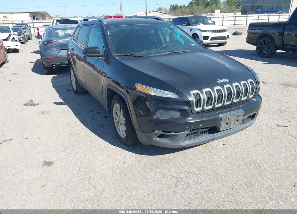 2017 JEEP CHEROKEE LATITUDE FWD VIN: 1C4PJLCB3HW540672