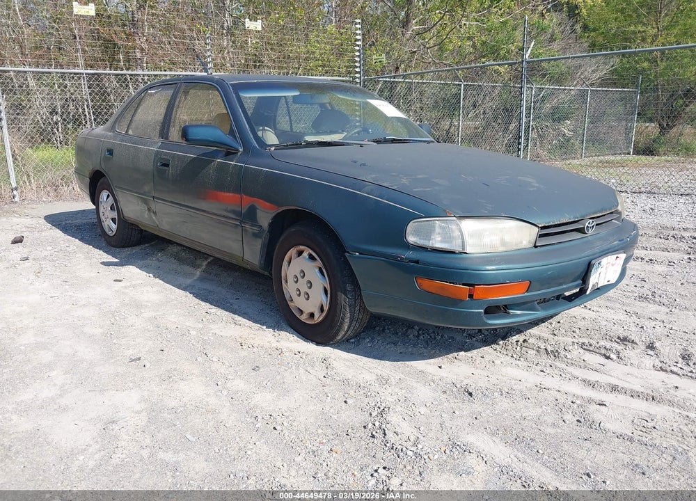 1994 TOYOTA CAMRY LE VIN: 4T1SK12EXRU474430