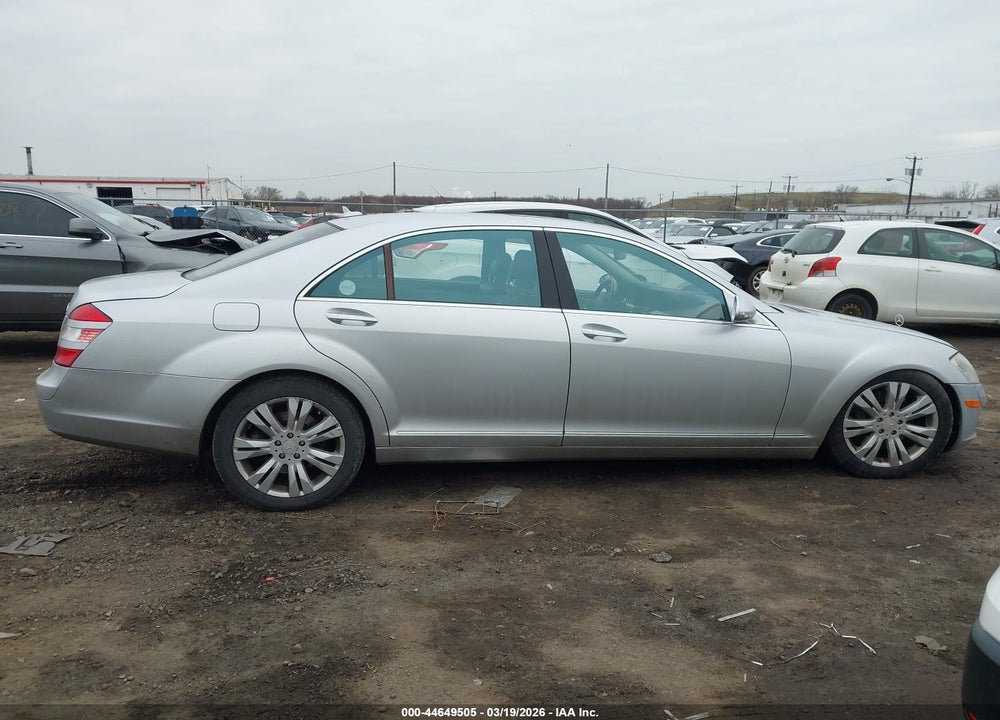 2009 MERCEDES-BENZ S 550 4MATIC VIN: WDDNG86X89A240186