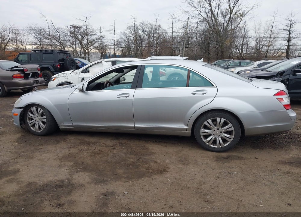 2009 MERCEDES-BENZ S 550 4MATIC VIN: WDDNG86X89A240186