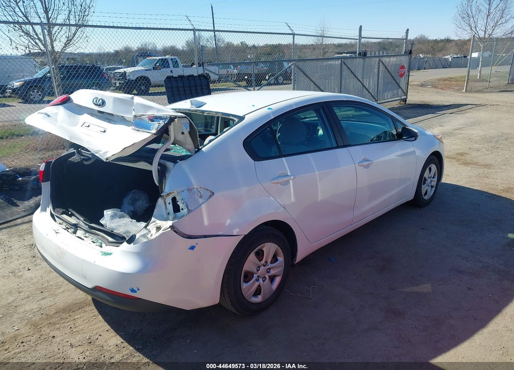 2016 KIA FORTE LX VIN: KNAFX4A65G5528093