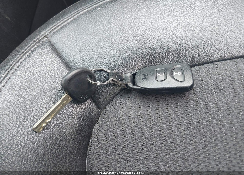 2012 HYUNDAI TUCSON GLS VIN: KM8JU3AC1CU515066