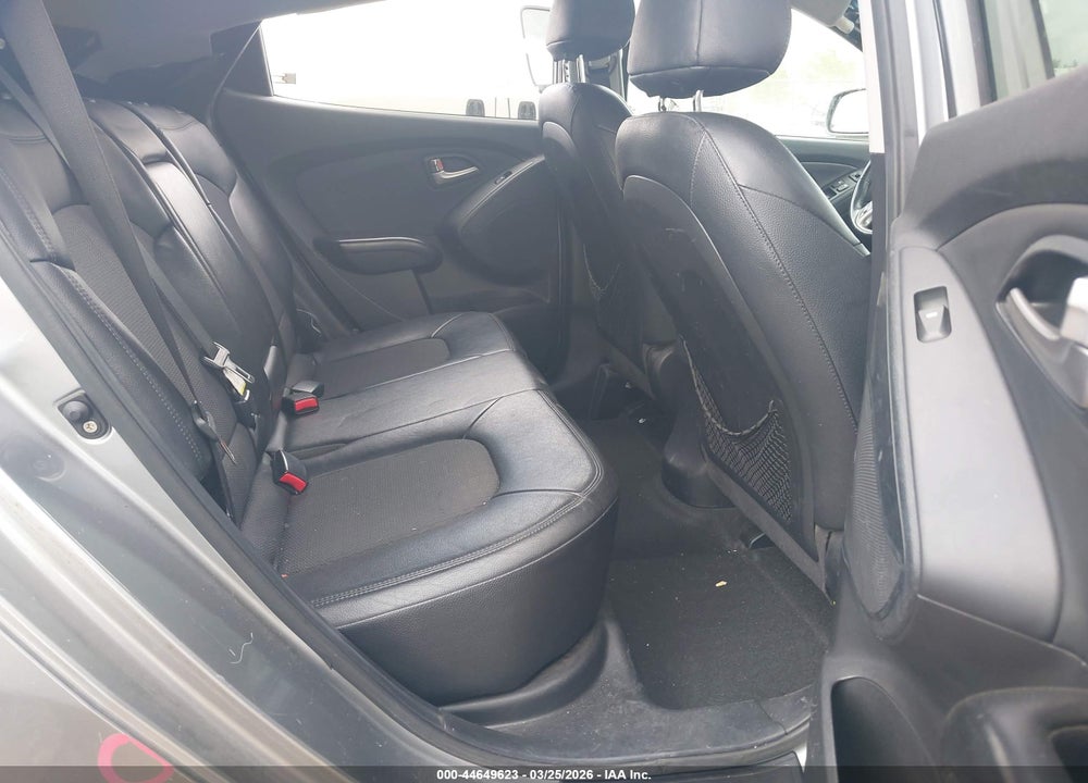 2012 HYUNDAI TUCSON GLS VIN: KM8JU3AC1CU515066