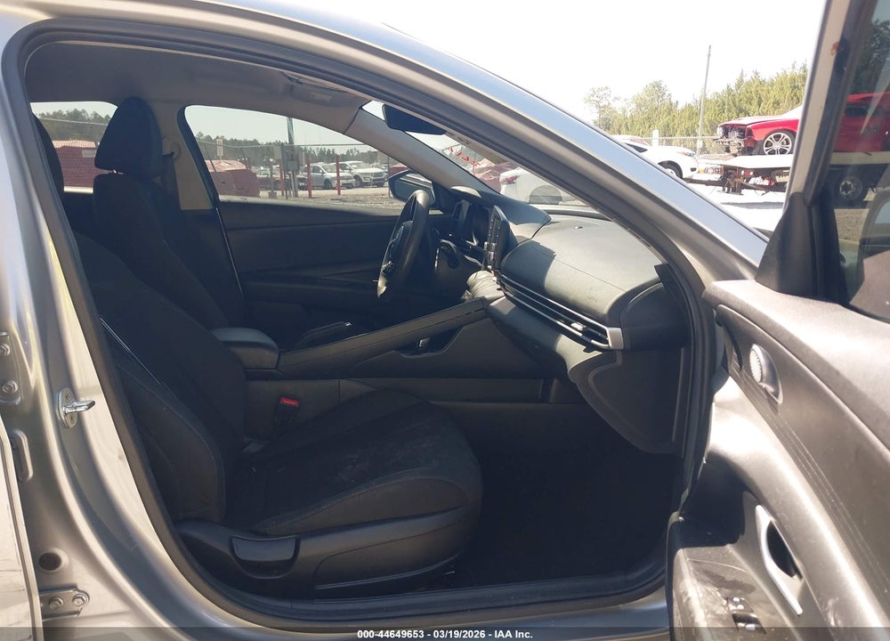 2023 HYUNDAI ELANTRA SEL VIN: 5NPLM4AG2PH102353