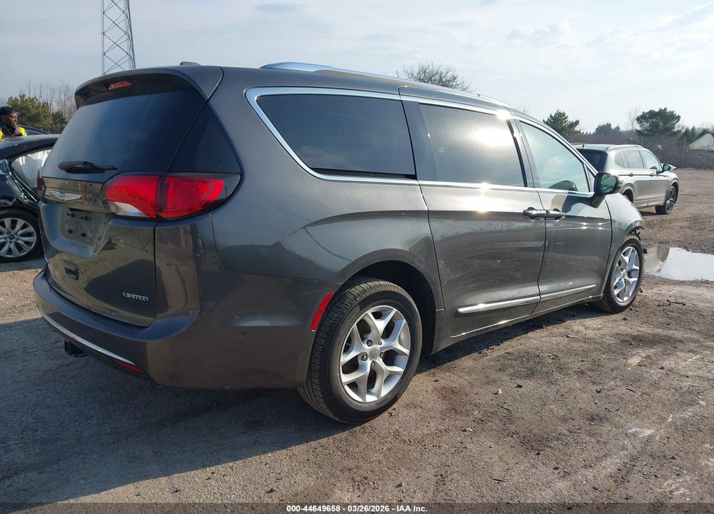 2020 CHRYSLER PACIFICA LIMITED VIN: 2C4RC1GG8LR108481