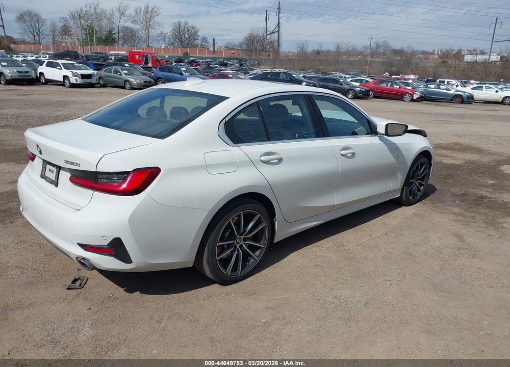 2019 BMW 330I XDRIVE VIN: WBA5R7C59KAJ85414