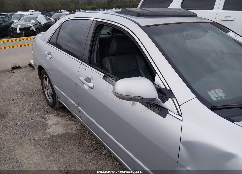 2007 HONDA ACCORD HYBRID VIN: JHMCN36527C003184