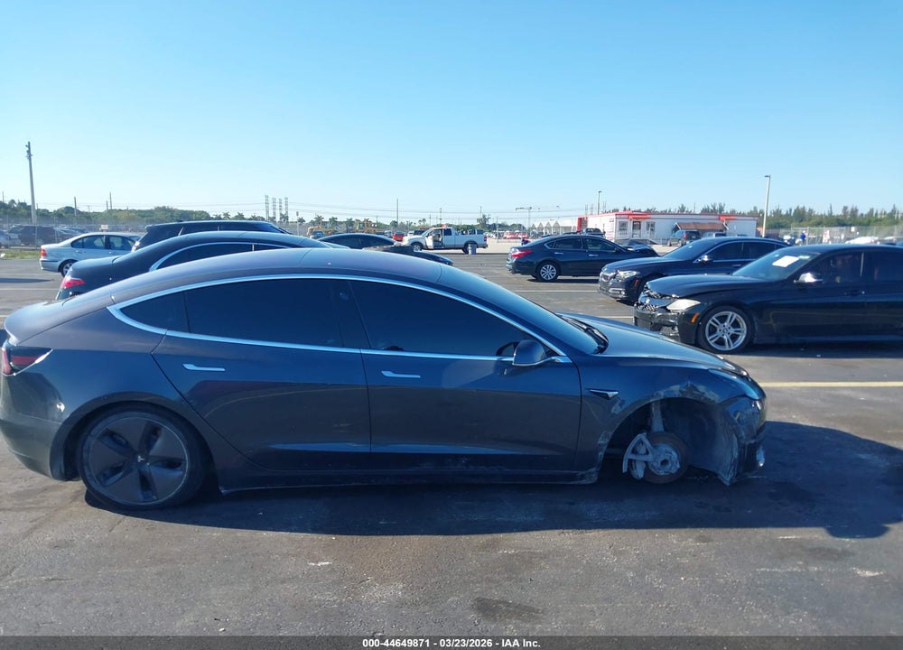 2018 TESLA MODEL 3 VIN: 5YJ3E1EA2JF012689