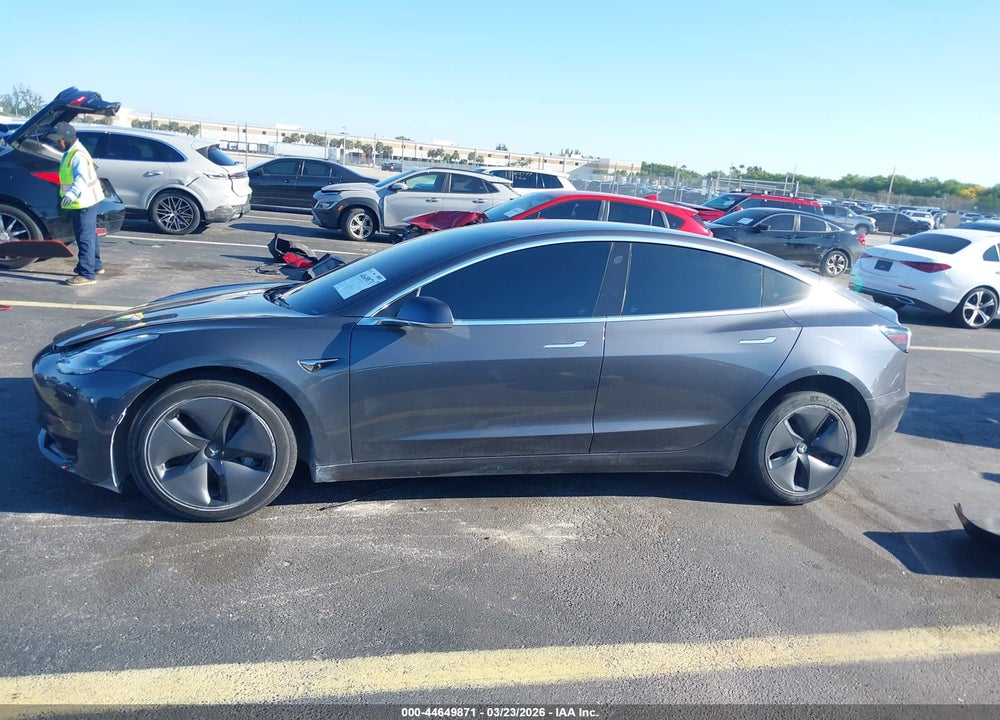 2018 TESLA MODEL 3 VIN: 5YJ3E1EA2JF012689