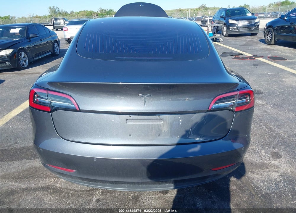 2018 TESLA MODEL 3 VIN: 5YJ3E1EA2JF012689