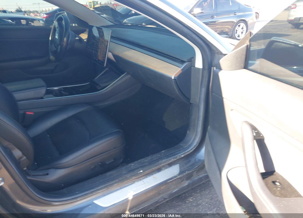 2018 TESLA MODEL 3 VIN: 5YJ3E1EA2JF012689