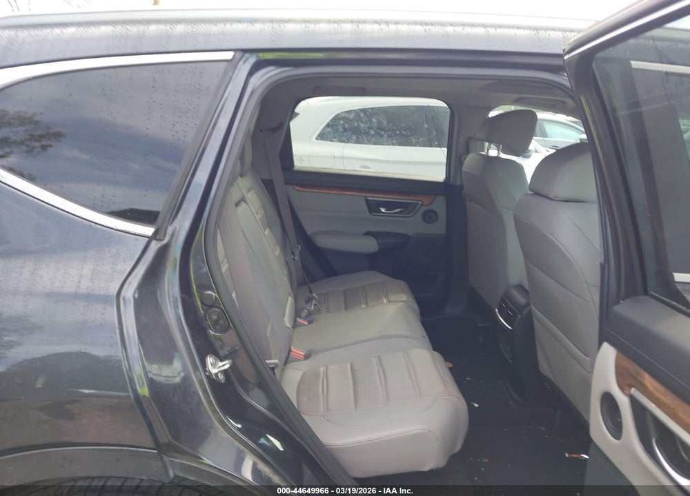 2018 HONDA CR-V TOURING VIN: 7FARW1H93JE043365