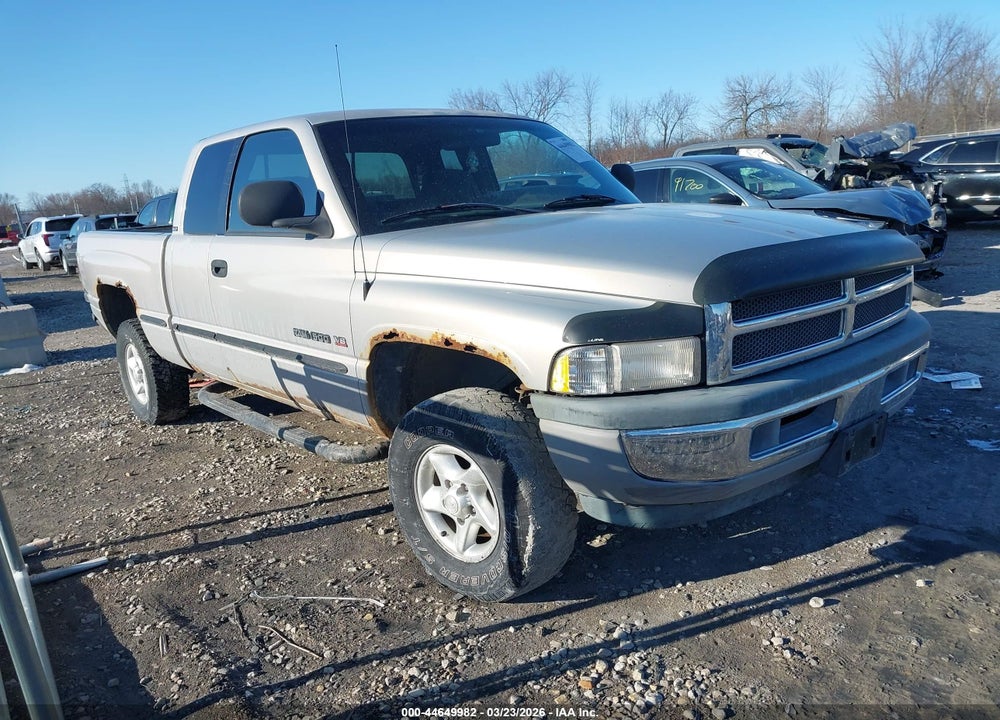 1999 DODGE RAM 1500 ST VIN: 3B7HF13Y1XM569360