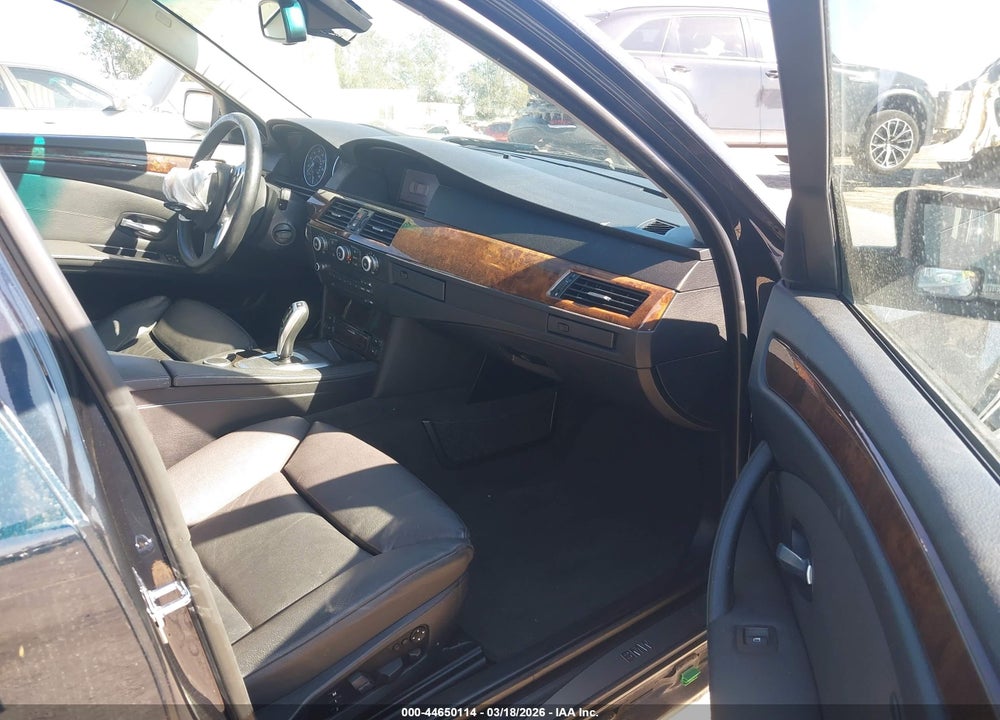 2008 BMW 550I VIN: WBANW53568CT50071