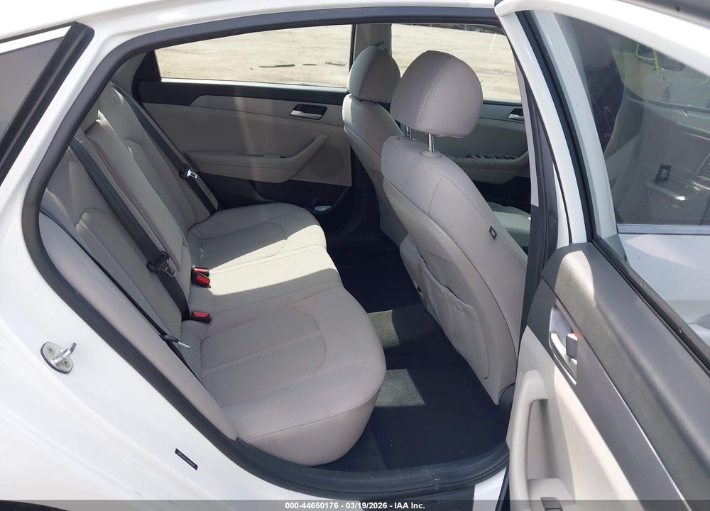 2018 HYUNDAI SONATA SE VIN: 5NPE24AF1JH648834