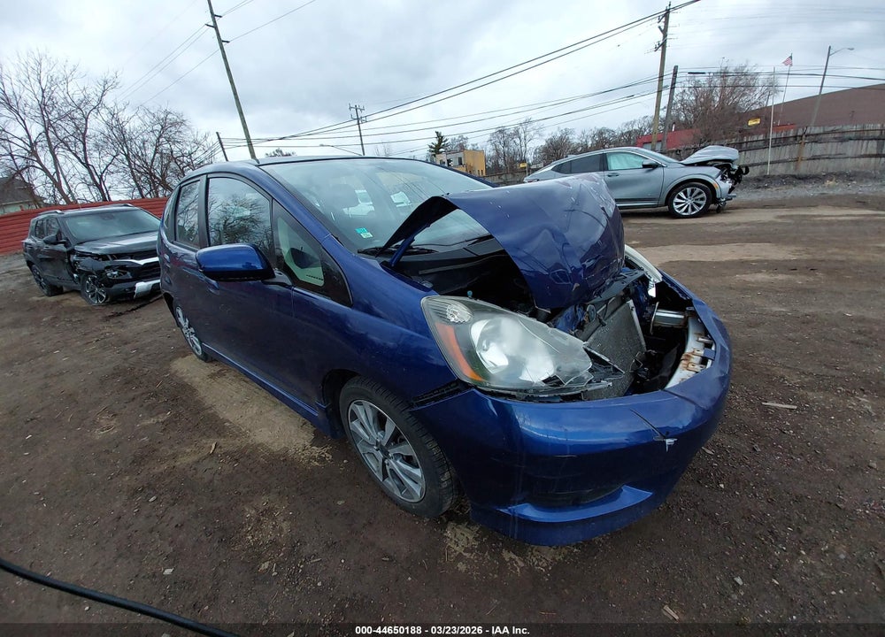 2012 HONDA FIT SPORT VIN: JHMGE8H53CC010229