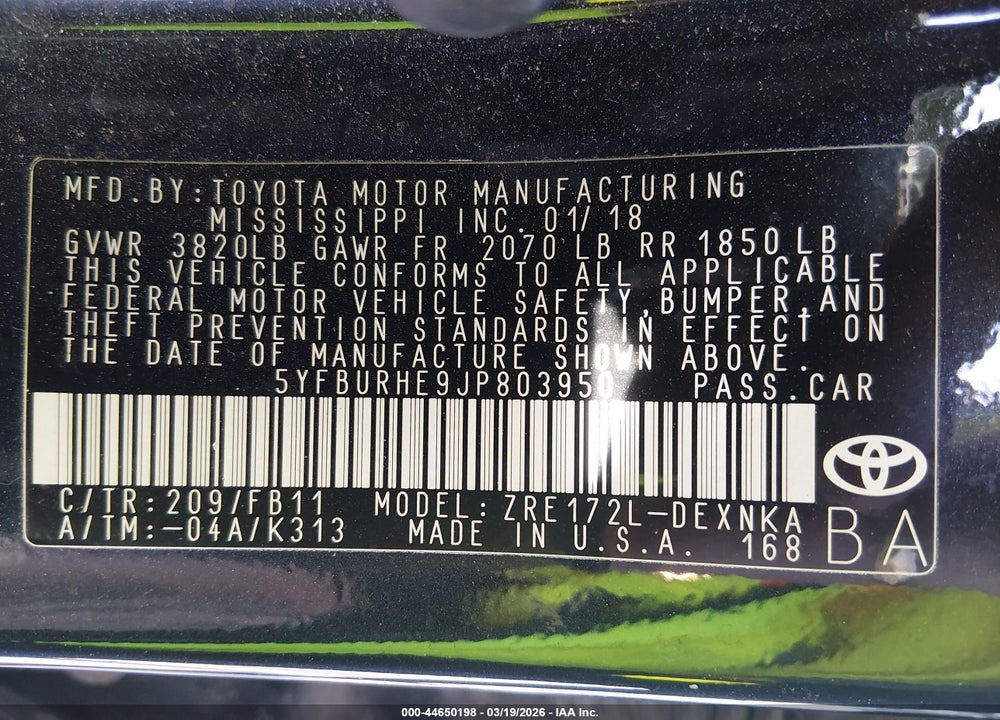 2018 TOYOTA COROLLA LE VIN: 5YFBURHE9JP803950