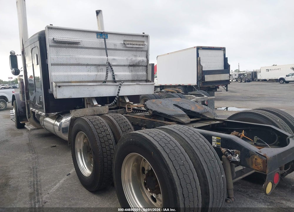 2005 PETERBILT 379 VIN: 1XP5DB9X05D832720