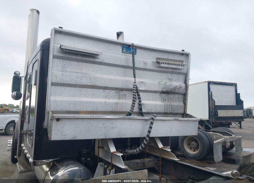 2005 PETERBILT 379 VIN: 1XP5DB9X05D832720