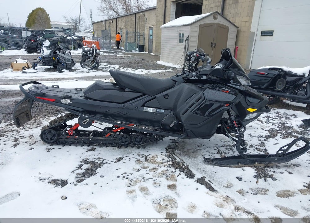 2022 SKID SLED VIN: 2BPSDSNA0NV000191