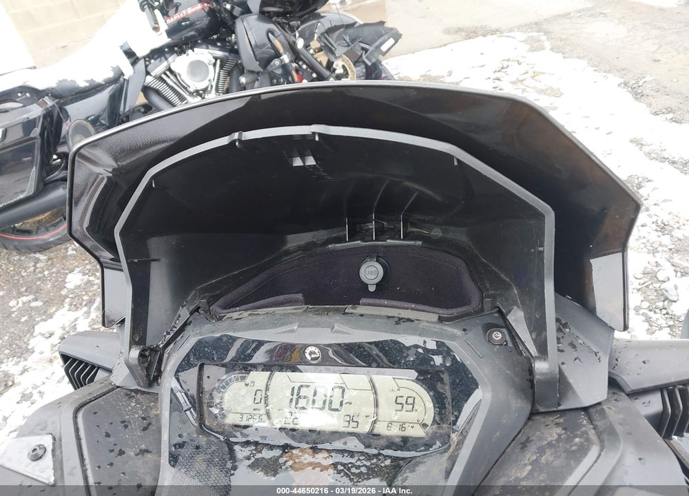 2022 SKID SLED VIN: 2BPSDSNA0NV000191