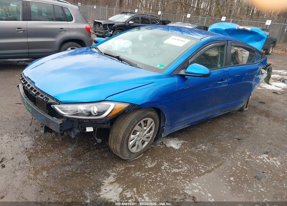 2018 HYUNDAI ELANTRA SE VIN: 5NPD74LF5JH220050