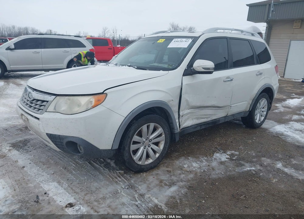 2011 SUBARU FORESTER 2.5X TOURING VIN: JF2SHBGC6BH700639