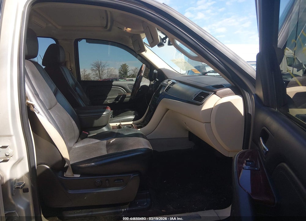 2007 CADILLAC ESCALADE EXT STANDARD VIN: 3GYFK62877G269302