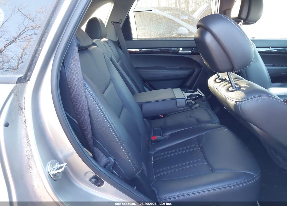 2015 KIA SORENTO EX V6 VIN: 5XYKU4A75FG550832