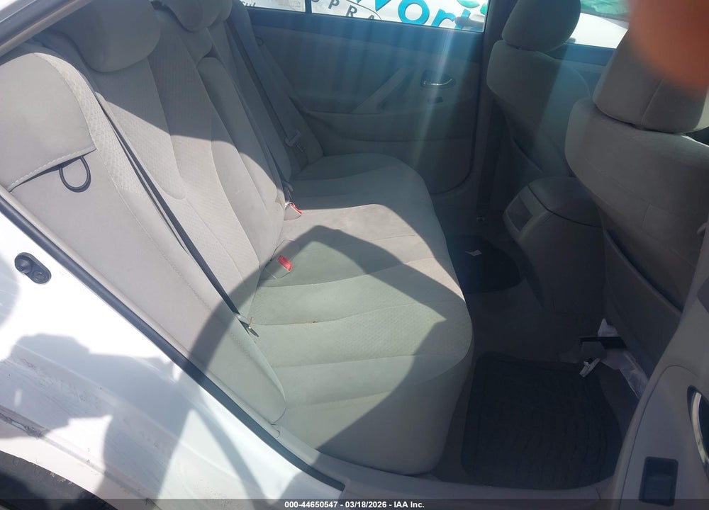 2007 TOYOTA CAMRY LE VIN: 4T1BE46KX7U542165
