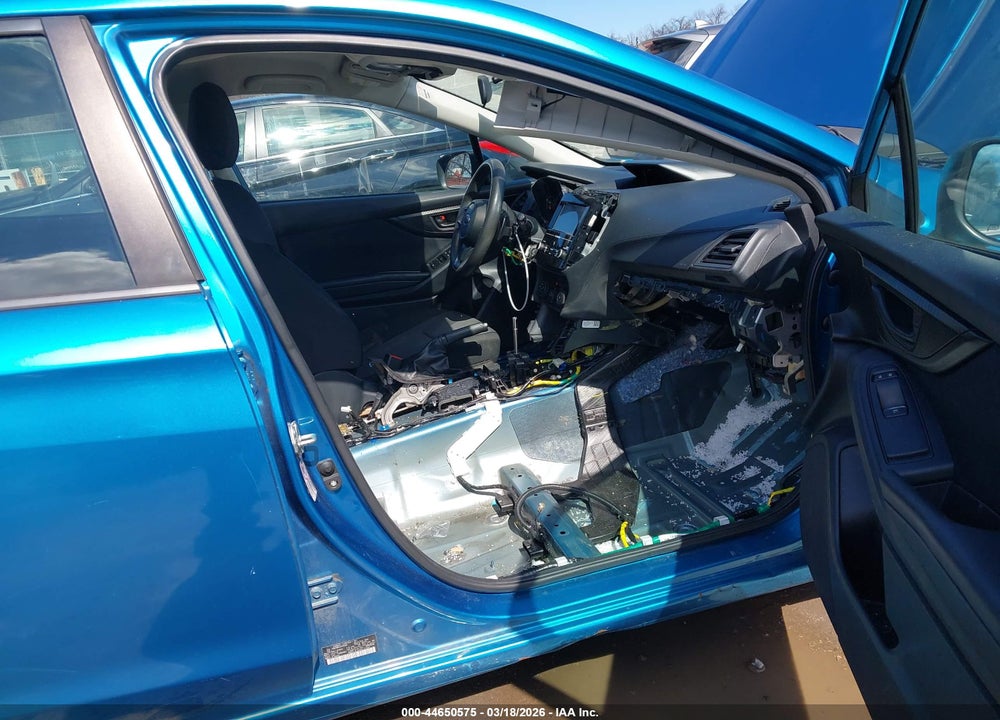 2018 SUBARU IMPREZA 2.0I PREMIUM VIN: 4S3GTAB64J3709768