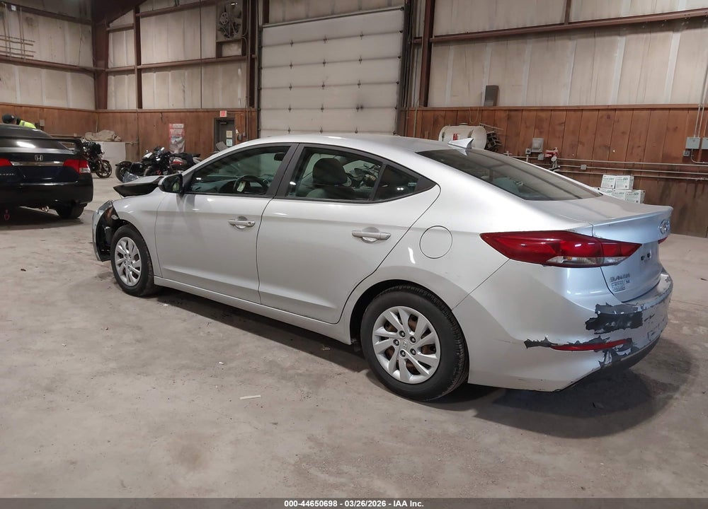 2017 HYUNDAI ELANTRA SE VIN: 5NPD74LF5HH069110