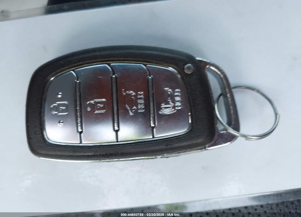 2016 HYUNDAI TUCSON LIMITED VIN: KM8J33A21GU091047